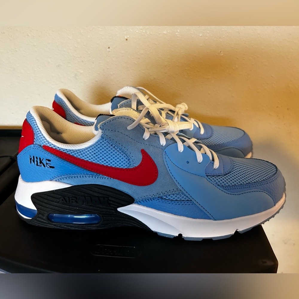 Brand New Nike Air Max Men’s Size 12